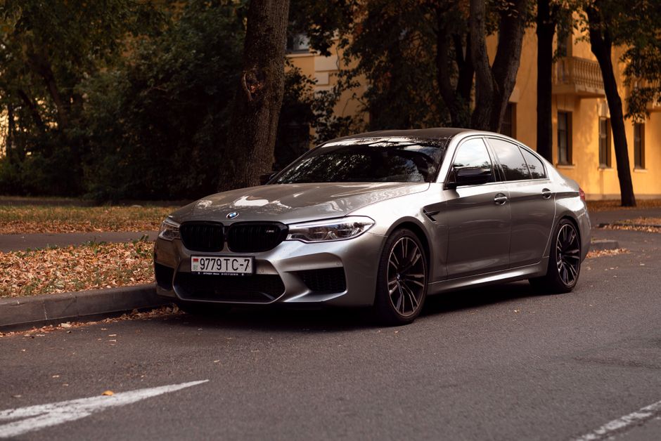 Best Luxury Sedan: 2024’s Top Picks for Comfort, Performance, and Style