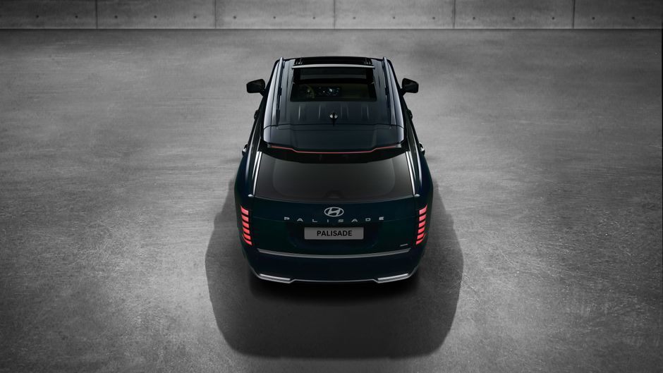 best 3 row SUVs with top crash test ratings