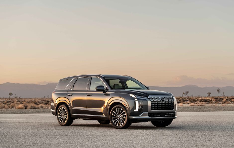 Top-Rated 3‑Row SUVs With Outstanding Crash Test Scores
