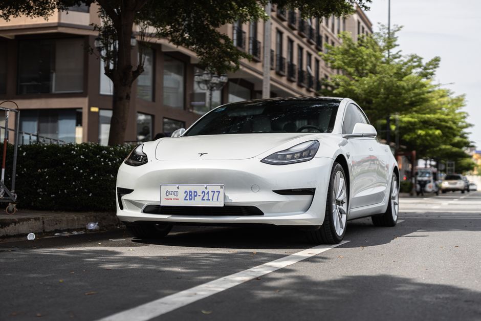Beyond the Buzz: Common Problems with Tesla Vehicles and How to Solve Them
